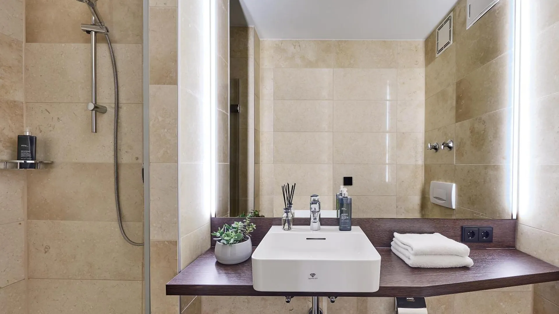 Aparthotel Living Hotel Nuernberg