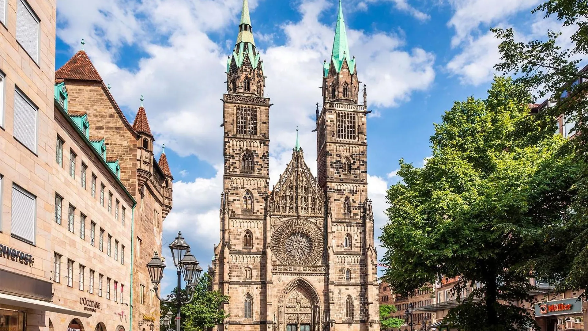 Living Hotel Nürnberg Alemania